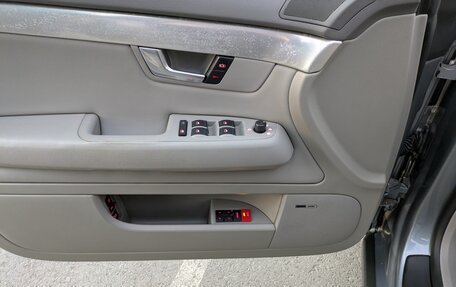 Audi A4, 2004 год, 780 000 рублей, 12 фотография