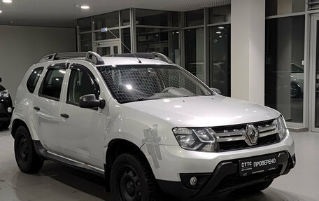 Renault Duster I рестайлинг, 2015 год, 997 000 рублей, 3 фотография