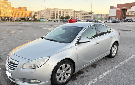 Opel Insignia II рестайлинг, 2011 год, 600 000 рублей, 1 фотография