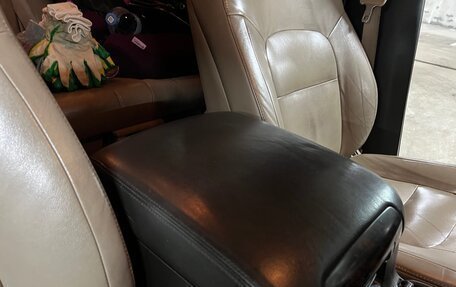 Toyota Land Cruiser 200, 2008 год, 2 900 000 рублей, 19 фотография