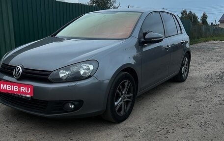 Volkswagen Golf VI, 2012 год, 800 000 рублей, 2 фотография
