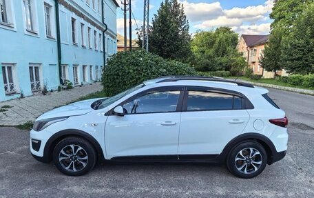 KIA Rio IV, 2018 год, 1 350 000 рублей, 2 фотография