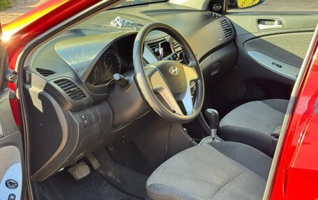 Hyundai Solaris II рестайлинг, 2013 год, 510 000 рублей, 6 фотография