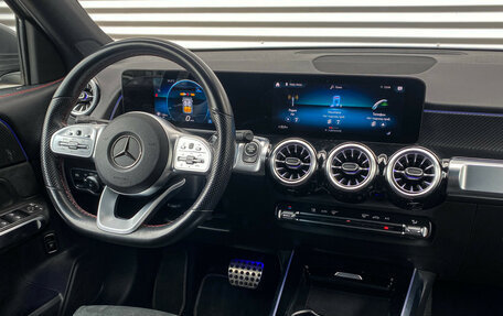 Mercedes-Benz GLB, 2021 год, 3 990 000 рублей, 13 фотография