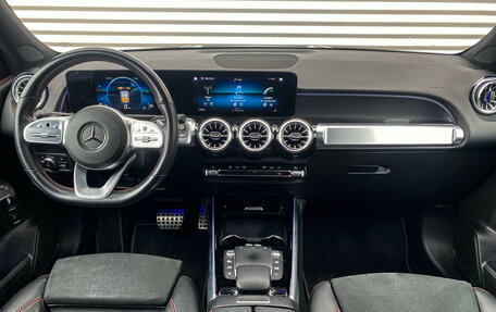 Mercedes-Benz GLB, 2021 год, 3 990 000 рублей, 12 фотография
