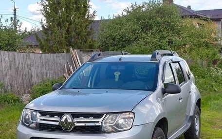 Renault Duster, 2018 год, 1 050 000 рублей, 2 фотография