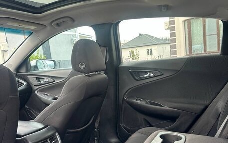 Chevrolet Malibu IX, 2019 год, 1 300 000 рублей, 15 фотография