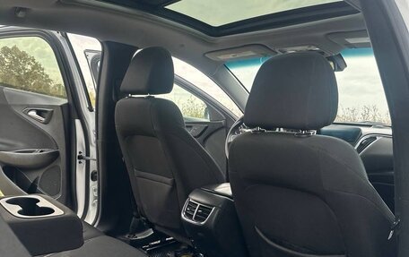 Chevrolet Malibu IX, 2019 год, 1 300 000 рублей, 17 фотография
