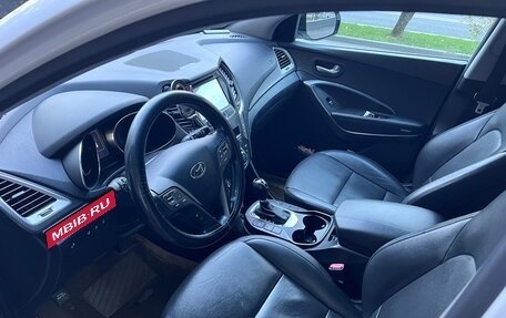 Hyundai Santa Fe III рестайлинг, 2017 год, 2 820 000 рублей, 10 фотография