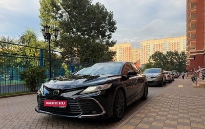 Toyota Camry, 2019 год, 2 350 000 рублей, 1 фотография