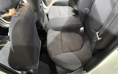 Hyundai Solaris II рестайлинг, 2016 год, 1 300 000 рублей, 10 фотография