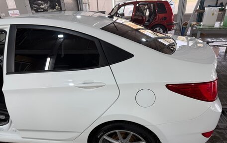 Hyundai Solaris II рестайлинг, 2016 год, 1 300 000 рублей, 14 фотография