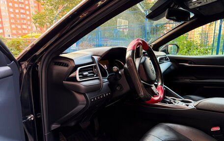 Toyota Camry, 2019 год, 2 350 000 рублей, 6 фотография