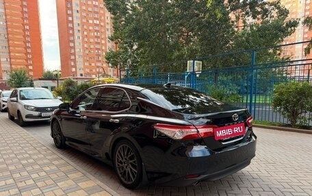 Toyota Camry, 2019 год, 2 350 000 рублей, 11 фотография