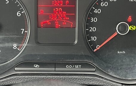 Volkswagen Polo VI (EU Market), 2011 год, 630 000 рублей, 24 фотография