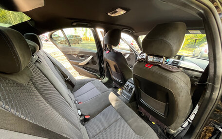 BMW 3 серия, 2017 год, 3 200 000 рублей, 12 фотография