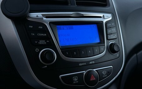 Hyundai Solaris II рестайлинг, 2011 год, 789 000 рублей, 19 фотография