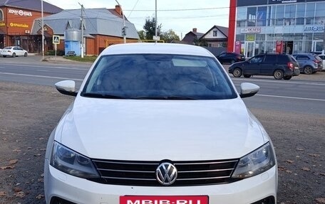 Volkswagen Jetta VI, 2016 год, 999 999 рублей, 2 фотография