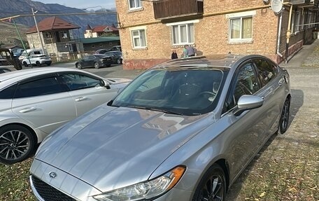 Ford Fusion (North America) II, 2020 год, 1 050 000 рублей, 2 фотография