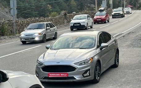 Ford Fusion (North America) II, 2020 год, 1 050 000 рублей, 1 фотография