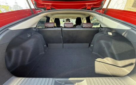 Toyota Prius IV XW50, 2023 год, 3 300 000 рублей, 24 фотография