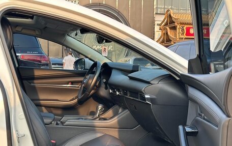 Mazda 3, 2022 год, 1 562 000 рублей, 12 фотография