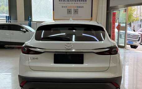Mazda CX-4, 2023 год, 2 169 000 рублей, 5 фотография