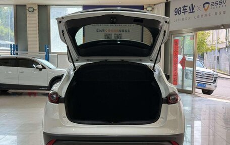 Mazda CX-4, 2023 год, 2 169 000 рублей, 15 фотография