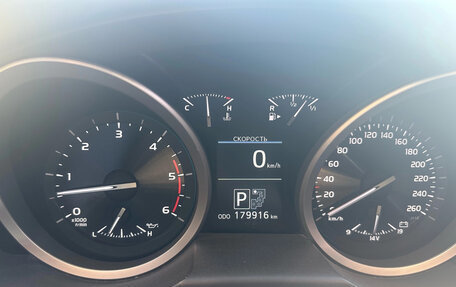 Toyota Land Cruiser 200, 2013 год, 3 628 800 рублей, 10 фотография