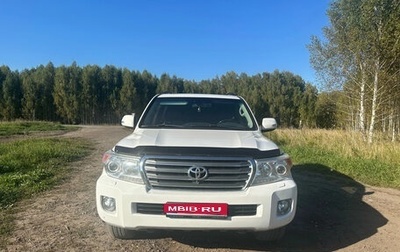 Toyota Land Cruiser 200, 2013 год, 3 628 800 рублей, 1 фотография