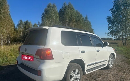 Toyota Land Cruiser 200, 2013 год, 3 628 800 рублей, 6 фотография