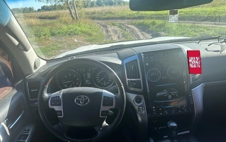 Toyota Land Cruiser 200, 2013 год, 3 628 800 рублей, 9 фотография