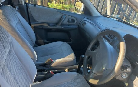 Mazda Familia, 1999 год, 230 000 рублей, 11 фотография