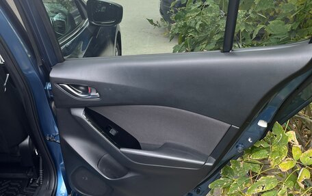 Mazda Axela, 2016 год, 1 390 000 рублей, 21 фотография