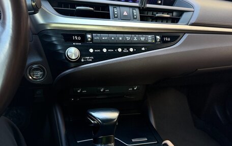Lexus ES VII, 2020 год, 4 100 000 рублей, 12 фотография