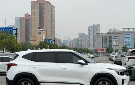 KIA Seltos I, 2023 год, 1 850 003 рублей, 6 фотография