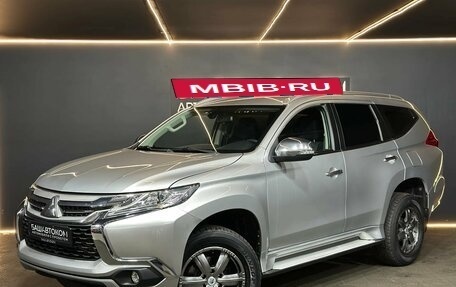 Mitsubishi Pajero Sport III рестайлинг, 2017 год, 2 899 000 рублей, 1 фотография