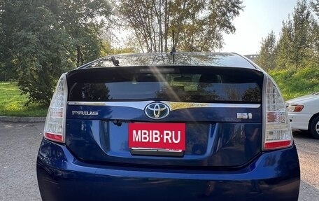 Toyota Prius, 2010 год, 580 000 рублей, 5 фотография