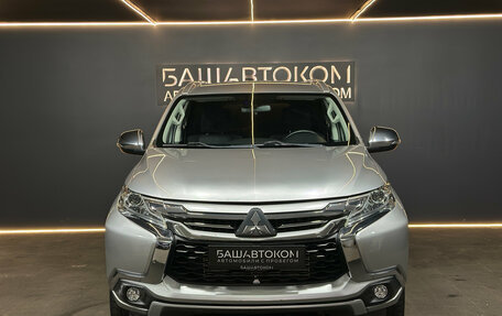 Mitsubishi Pajero Sport III рестайлинг, 2017 год, 2 899 000 рублей, 2 фотография