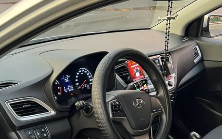 Hyundai Solaris II рестайлинг, 2020 год, 1 250 000 рублей, 7 фотография