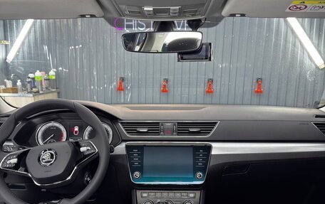 Skoda Superb III рестайлинг, 2021 год, 2 500 000 рублей, 12 фотография