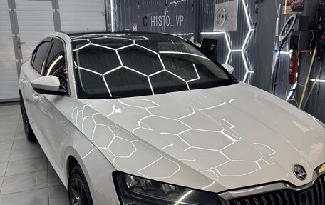 Skoda Superb III рестайлинг, 2021 год, 2 500 000 рублей, 23 фотография