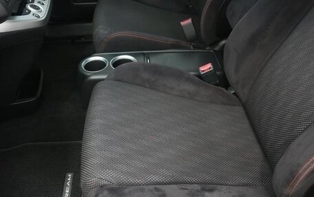 Honda Stream II, 2012 год, 1 020 000 рублей, 10 фотография