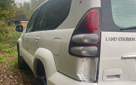 Toyota Land Cruiser Prado 120 рестайлинг, 2008 год, 1 650 000 рублей, 13 фотография