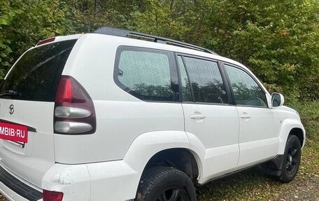 Toyota Land Cruiser Prado 120 рестайлинг, 2008 год, 1 650 000 рублей, 11 фотография
