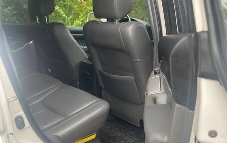 Toyota Land Cruiser Prado 120 рестайлинг, 2008 год, 1 650 000 рублей, 27 фотография