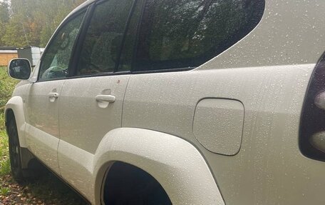 Toyota Land Cruiser Prado 120 рестайлинг, 2008 год, 1 650 000 рублей, 23 фотография