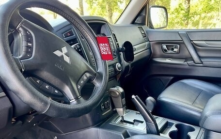 Mitsubishi Pajero IV, 2011 год, 1 800 000 рублей, 9 фотография