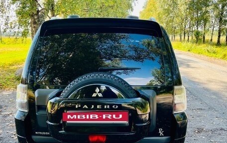 Mitsubishi Pajero IV, 2011 год, 1 800 000 рублей, 8 фотография