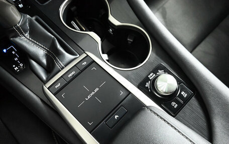 Lexus RX IV рестайлинг, 2021 год, 5 500 000 рублей, 22 фотография